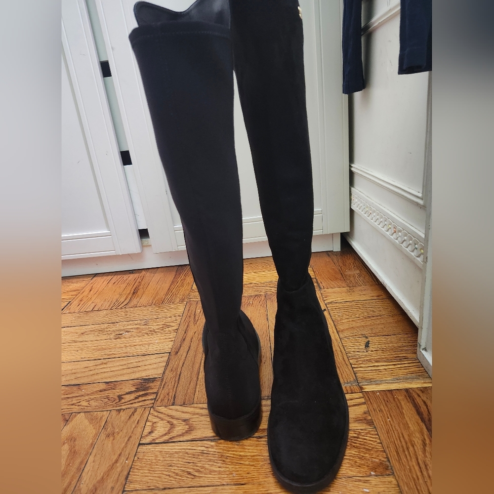Stuart Weitzman Keelan Suede Tall Boot Black, Size 9 - Picture 7 of 11